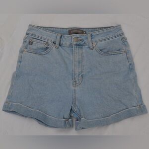 Cuffed denim shorts